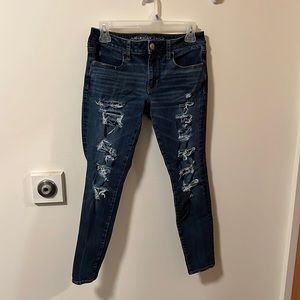 American Eagle 6 ripped jeans